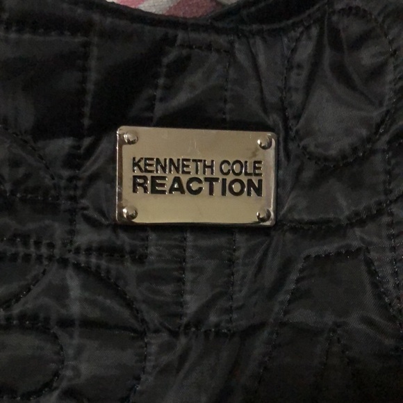 Kenneth Cole reaction hobo bag - Picture 3 of 9